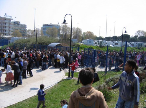 Un inizo alla grande con 2.000 presenze