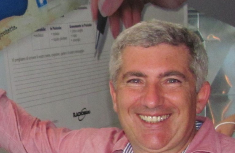 Francesco Petretti firma per squaloanch'io