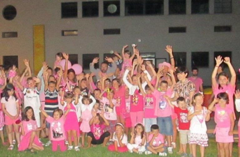 Grande successo per la baby notte rosa
