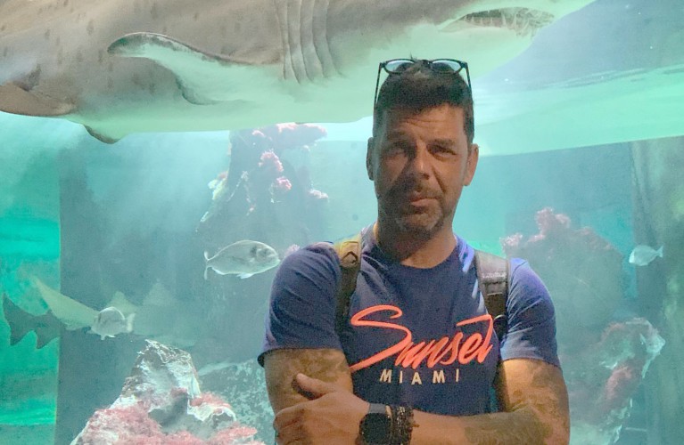 Salvo Sottile tra gli squali
