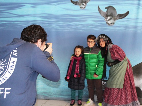 Decine di bimbi per la Befana all'Acquario!