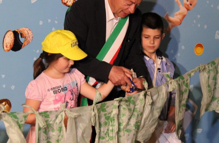 E adesso, Plastifiniamola